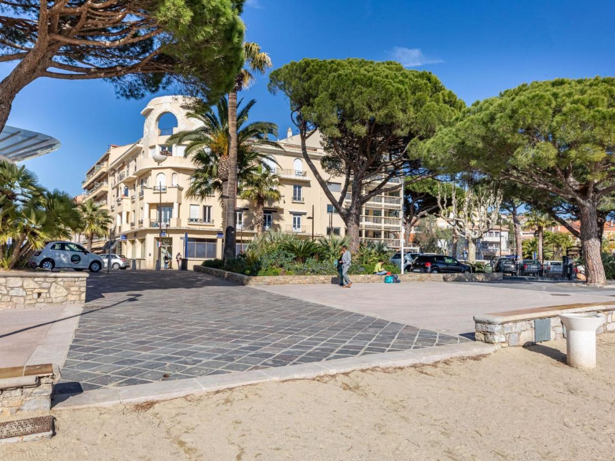 Apartment Les Sirènes Sainte-Maxime Esterno foto