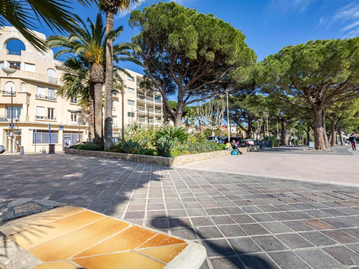 Apartment Les Sirènes Sainte-Maxime Esterno foto